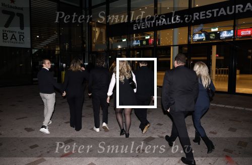 Rotterdam 30 december 2023
Surprise feestje voor Frans Bauer zijn 50e verjaardag in Ahoy. Frans Kwam met zijn vrouw Mariska Bauer en hun zonen Christiaan Frans Jr Lucas en Jan . Frans werd heel emotioneel toen hij aan kwam . In het circus werd er opgetreden door oa Patty Brard Thomas Berge en Emiel Hartkamp.
