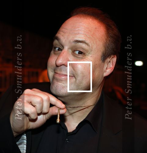 Rotterdam 30 december 2023
Surprise feestje voor Frans Bauer zijn 50e verjaardag in Ahoy. Frans Kwam met zijn vrouw Mariska Bauer en hun zonen Christiaan Frans Jr Lucas en Jan . Frans werd heel emotioneel toen hij aan kwam . In het circus werd er opgetreden door oa Patty Brard Thomas Berge en Emiel Hartkamp.