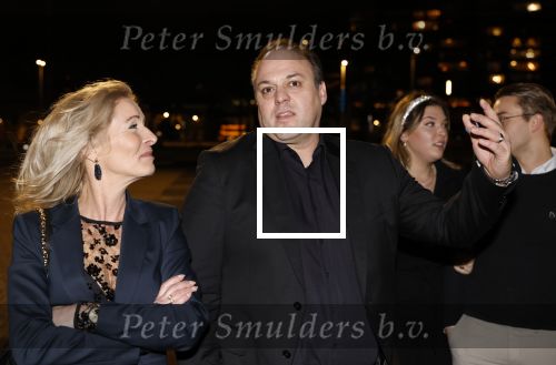 Rotterdam 30 december 2023
Surprise feestje voor Frans Bauer zijn 50e verjaardag in Ahoy. Frans Kwam met zijn vrouw Mariska Bauer en hun zonen Christiaan Frans Jr Lucas en Jan . Frans werd heel emotioneel toen hij aan kwam . In het circus werd er opgetreden door oa Patty Brard Thomas Berge en Emiel Hartkamp.