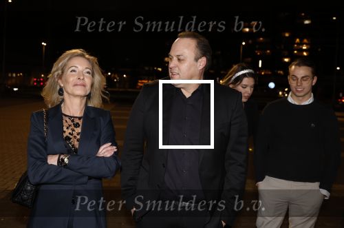 Rotterdam 30 december 2023
Surprise feestje voor Frans Bauer zijn 50e verjaardag in Ahoy. Frans Kwam met zijn vrouw Mariska Bauer en hun zonen Christiaan Frans Jr Lucas en Jan . Frans werd heel emotioneel toen hij aan kwam . In het circus werd er opgetreden door oa Patty Brard Thomas Berge en Emiel Hartkamp.