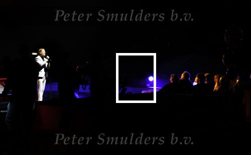 Rotterdam 30 december 2023
Surprise feestje voor Frans Bauer zijn 50e verjaardag in Ahoy. Frans Kwam met zijn vrouw Mariska Bauer en hun zonen Christiaan Frans Jr Lucas en Jan . Frans werd heel emotioneel toen hij aan kwam . In het circus werd er opgetreden door oa Patty Brard Thomas Berge en Emiel Hartkamp.