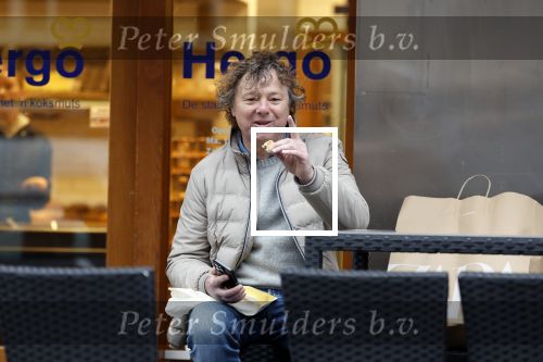 Amsterdam 23 december 2023
Frits Sissing eet een broodje bij de Hergo