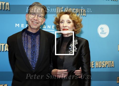 Amsterdam 4 december 2023
Premiere de hospita in het nieuwe delamar theater. Gerrie v d Klei