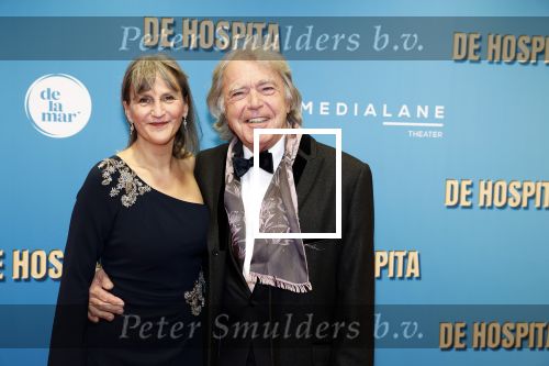 Amsterdam 4 december 2023
Premiere de hospita in het nieuwe delamar theater. Govert de Roos met partner