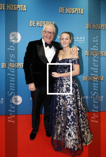 Amsterdam 4 december 2023
Premiere de hospita in het nieuwe delamar theater. Guido Maas met dochter