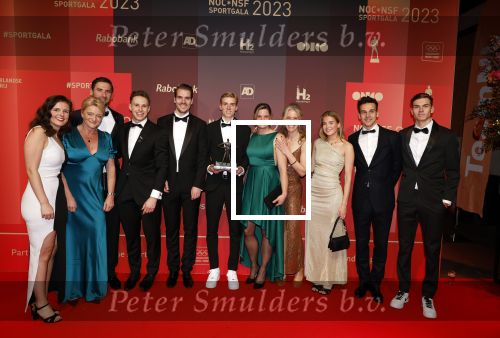 Utrecht 20 december 2023
Sportman / sportvrouw van jaar gala . Harrie Lavreysen met zijn management