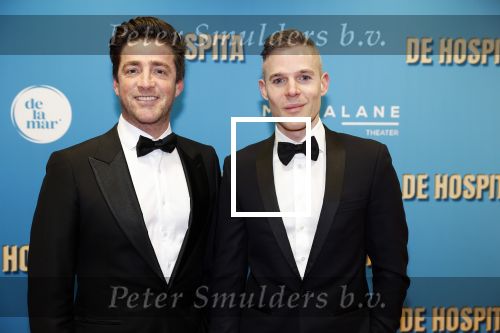 Amsterdam 4 december 2023
Premiere de hospita in het nieuwe delamar theater. Hugo Kennis en Thomas Cammaert