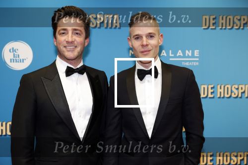 Amsterdam 4 december 2023
Premiere de hospita in het nieuwe delamar theater. Hugo Kennis en Thomas Cammaert