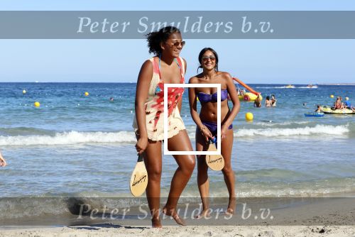 ibiza 17 juli 2012
Ruud Gullit op vakantie met al zijn 6 kinderen Felicity Charmayne Quincy Cheyenne Joelle en Maxim .
Peter Smulders bv