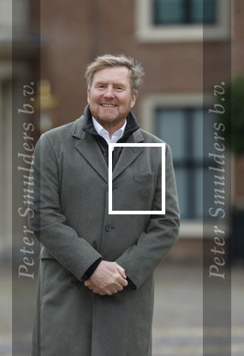 Den Haag 22 december 2023
Fotouurtje met Koning Willem Alexander Koningin Maxima Prinses Amalia Prinses Alexia Prinses Ariane en hun hondje Mambo bij Huis ten Bosch .