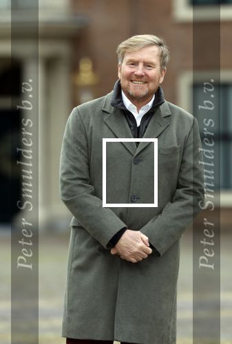 Den Haag 22 december 2023
Fotouurtje met Koning Willem Alexander Koningin Maxima Prinses Amalia Prinses Alexia Prinses Ariane en hun hondje Mambo bij Huis ten Bosch .