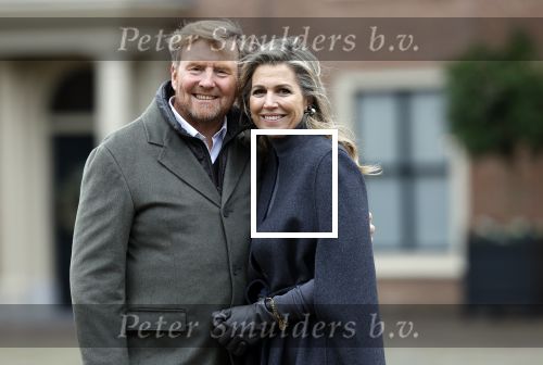 Den Haag 22 december 2023
Fotouurtje met Koning Willem Alexander Koningin Maxima Prinses Amalia Prinses Alexia Prinses Ariane en hun hondje Mambo bij Huis ten Bosch .