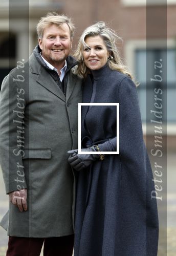 Den Haag 22 december 2023
Fotouurtje met Koning Willem Alexander Koningin Maxima Prinses Amalia Prinses Alexia Prinses Ariane en hun hondje Mambo bij Huis ten Bosch .