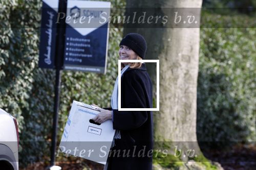 Huizen 1 december 2023
Leontine Ruiters tijdens verhuizing naar haar nieuwe huis.