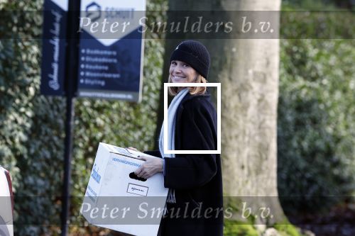 Huizen 1 december 2023
Leontine Ruiters tijdens verhuizing naar haar nieuwe huis.
