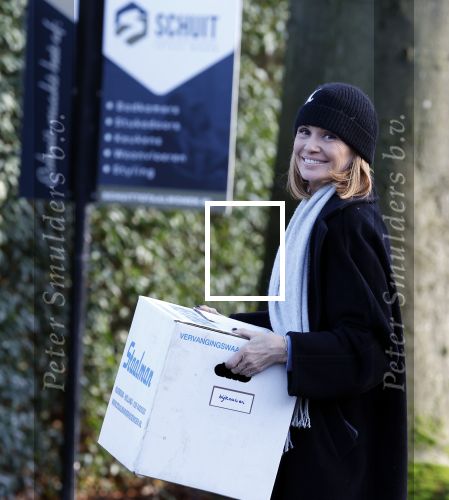 Huizen 1 december 2023
Leontine Ruiters tijdens verhuizing naar haar nieuwe huis.