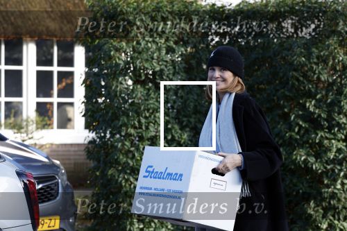 Huizen 1 december 2023
Leontine Ruiters tijdens verhuizing naar haar nieuwe huis.