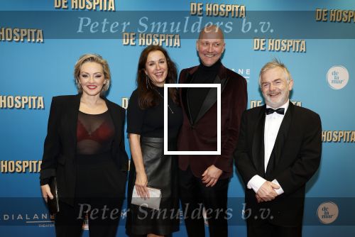 Amsterdam 4 december 2023
Premiere de hospita in het nieuwe delamar theater. Lone van Roosendaal en Annick Boer
