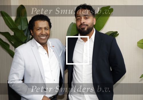 Leidschendam 18 december 203
Society Lunch in Fletcher Hotel Leidschendam. Lou Prince met zoon