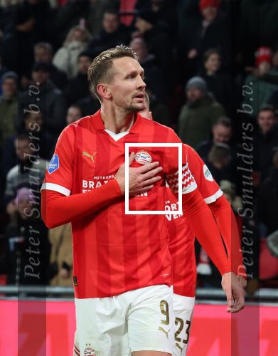 Eindhoven, 7 December 2023
Kompetitiewedstrijd PSV-SC Heerenveen, eindstand 2-0
Luuk de Jong scoort 2-0 die door een handsbal wordt afgekeurd
