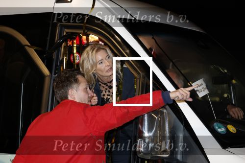 Rotterdam 30 december 2023
Surprise feestje voor Frans Bauer zijn 50e verjaardag in Ahoy. Frans Kwam met zijn vrouw Mariska Bauer en hun zonen Christiaan Frans Jr Lucas en Jan . Frans werd heel emotioneel toen hij aan kwam . In het circus werd er opgetreden door oa Patty Brard Thomas Berge en Emiel Hartkamp.