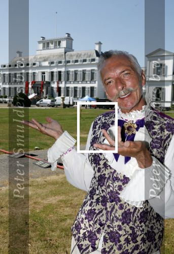 Soest 13 juni 2023
Opnames Sinterklaasfilm op paleis Soestdijk met oa Martien Meiland Martin v Waardenberg en Stefania.