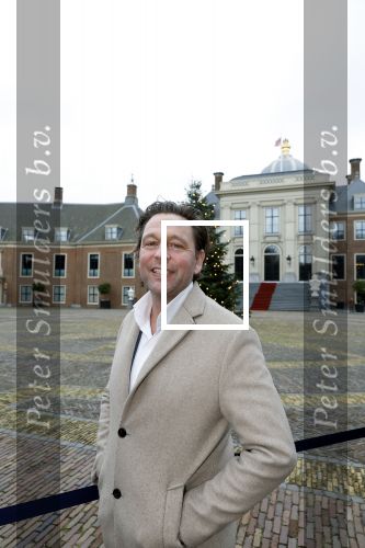 Den Haag 22 december 2023
Fotouurtje met Koning Willem Alexander Koningin Maxima Prinses Amalia Prinses Alexia Prinses Ariane en hun hondje Mambo bij Huis ten Bosch . matthijs Albers