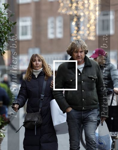 Amsterdam 23 december 2023
Nada v Nie doet samen met haar man kerstinkopen in Amsterdam zuid.