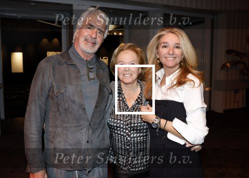 Amsterdam 8 december 2023
Masters of Luxury in de RAI. Nina Brink met Pieter Storms en haar dochter