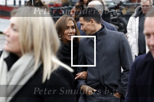 Amsterdam 13 december 2023
Uitvaart dienst Cilly Dartell in de Duif in Amsterdam. Patty Brard met partner Bart Ettekoven
