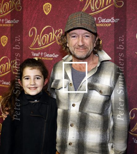 Amsterdam 8 december 2023
Premiere Wonka in Pathe Noord. Pepijn Gunneweg met dochter