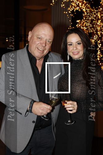 Amsterdam 9 december 2023
VIP dag van de luxury fair in de RAI. Peter Gillis kwam met zijn vriendin Wendy v Hout en zoon Mark Gillis