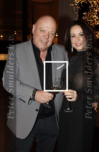 Amsterdam 9 december 2023
VIP dag van de luxury fair in de RAI. Peter Gillis kwam met zijn vriendin Wendy v Hout en zoon Mark Gillis