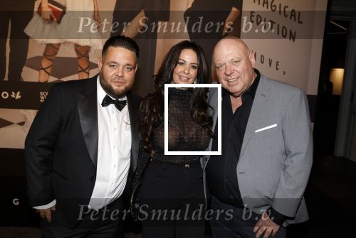 Amsterdam 9 december 2023
VIP dag van de luxury fair in de RAI. Peter Gillis kwam met zijn vriendin Wendy v Hout en zoon Mark Gillis
