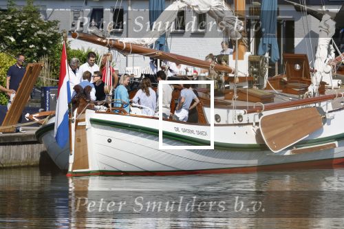 Muiden 11 juni 2023
Prinses Beatrix gaat varen met vrienden op de groene Draeck. oa Aanwezig Prins Constantijn Prinses laurentien Gravin Eloise met (een) vriend.  Prinses Laurentien had ook de hond meegenomen.