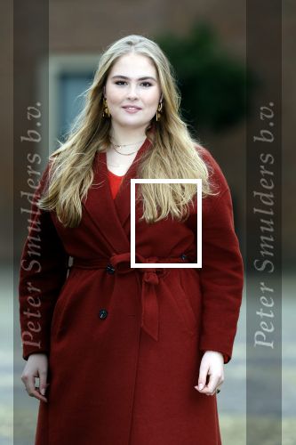 Den Haag 22 december 2023
Fotouurtje met Koning Willem Alexander Koningin Maxima Prinses Amalia Prinses Alexia Prinses Ariane en hun hondje Mambo bij Huis ten Bosch .