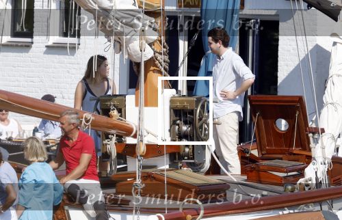 Muiden 11 juni 2023
Prinses Beatrix gaat varen met vrienden op de groene Draeck. oa Aanwezig Prins Constantijn Prinses laurentien Gravin Eloise met (een) vriend.  Prinses Laurentien had ook de hond meegenomen.