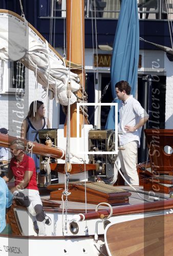 Muiden 11 juni 2023
Prinses Beatrix gaat varen met vrienden op de groene Draeck. oa Aanwezig Prins Constantijn Prinses laurentien Gravin Eloise met (een) vriend.  Prinses Laurentien had ook de hond meegenomen.