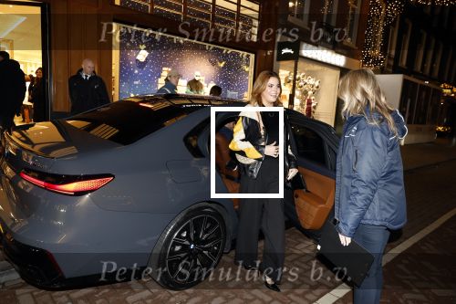 Amsterdam 14 december 2023
Opening van de nieuwe Louis Vuitton winkel op de pc Hooftstraat.
Alle gasten werden met luxe BMW \'s gebracht. Prinses Eloise v Oranje