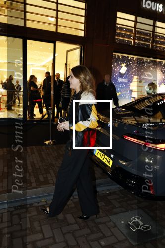 Amsterdam 14 december 2023
Opening van de nieuwe Louis Vuitton winkel op de pc Hooftstraat.
Alle gasten werden met luxe BMW \'s gebracht. Prinses Eloise v Oranje