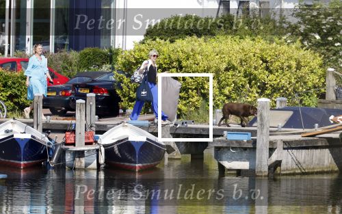 Muiden 11 juni 2023
Prinses Beatrix gaat varen met vrienden op de groene Draeck. oa Aanwezig Prins Constantijn Prinses laurentien Gravin Eloise met (een) vriend.  Prinses Laurentien had ook de hond meegenomen.