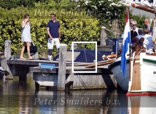 Muiden 11 juni 2023
Prinses Beatrix gaat varen met vrienden op de groene Draeck. oa Aanwezig Prins Constantijn Prinses laurentien Gravin Eloise met (een) vriend.  Prinses Laurentien had ook de hond meegenomen.