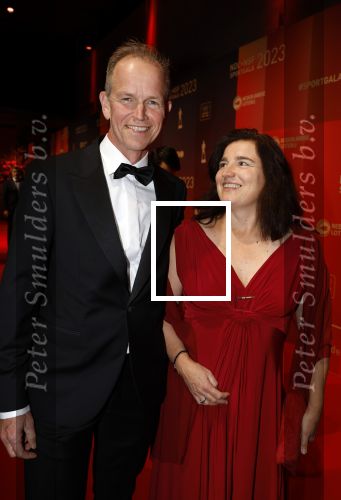 Utrecht 20 december 2023
Sportman / sportvrouw van jaar gala . Richard Plugge met vrouw