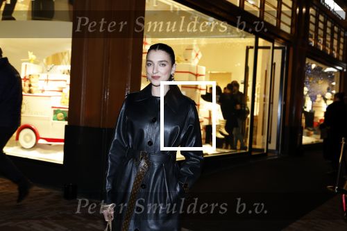 Amsterdam 14 december 2023
Opening van de nieuwe Louis Vuitton winkel op de pc Hooftstraat.
Alle gasten werden met luxe BMW \'s gebracht. Rina Lipa