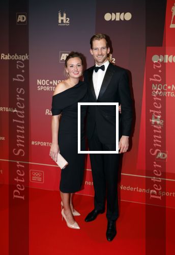 Utrecht 20 december 2023
Sportman / sportvrouw van jaar gala . Robert Meeuwsen met zijn partner Juliette