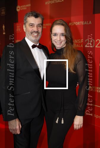 Utrecht 20 december 2023
Sportman / sportvrouw van jaar gala . Ron Berteling met zijn vrouw