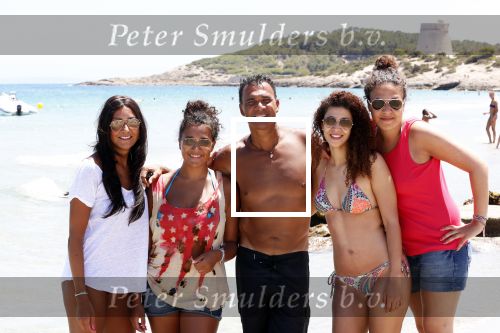 ibiza 17 juli 2012
Ruud Gullit op vakantie met al zijn 6 kinderen Felicity Charmayne Quincy Cheyenne Joelle en Maxim .
Peter Smulders bv