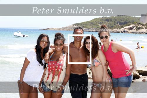 ibiza 17 juli 2012
Ruud Gullit op vakantie met al zijn 6 kinderen Felicity Charmayne Quincy Cheyenne Joelle en Maxim .
Peter Smulders bv