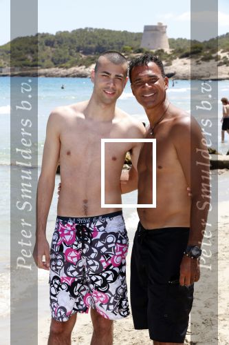 ibiza 17 juli 2012
Ruud Gullit op vakantie met al zijn 6 kinderen Felicity Charmayne Quincy Cheyenne Joelle en Maxim .
Peter Smulders bv