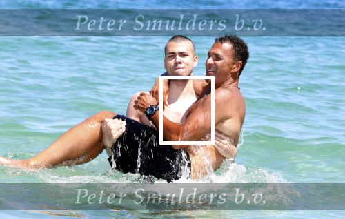 ibiza 17 juli 2012
Ruud Gullit op vakantie met al zijn 6 kinderen Felicity Charmayne Quincy Cheyenne Joelle en Maxim .
Peter Smulders bv
